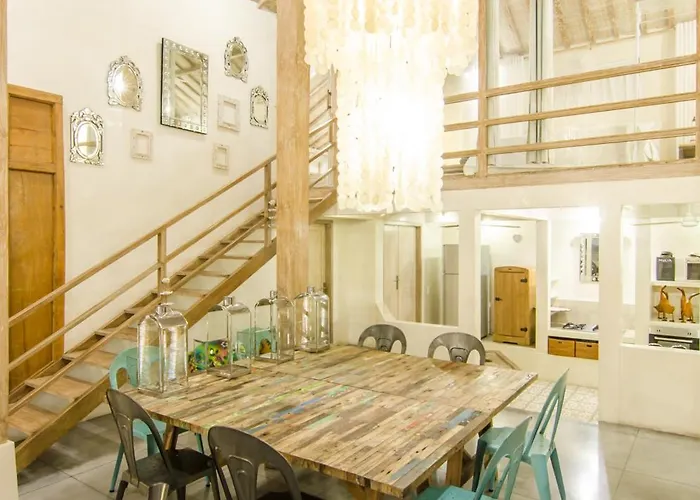 Luxurious&spacious 4br In Villa Seminyak