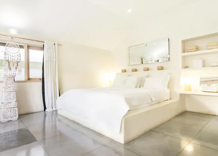 Luxurious&spacious 4br In Villa