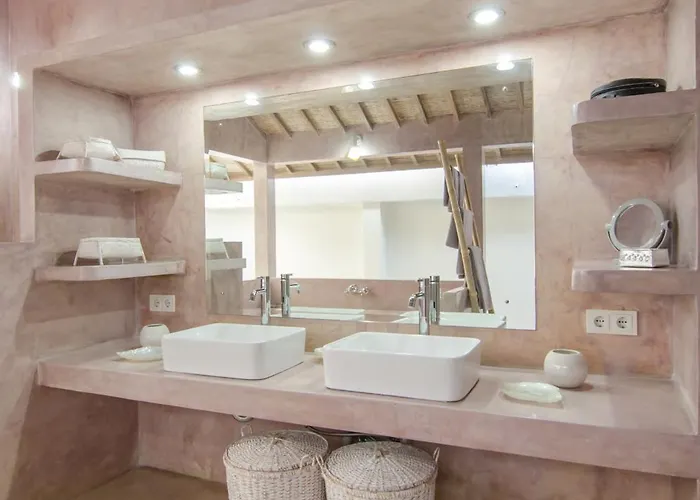 Luxurious&spacious 4br In *