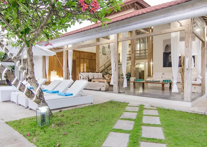 Luxurious&spacious 4br In Villa *